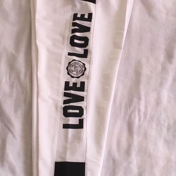 Love pants, white color Size Juniors M - Picture 6 of 8